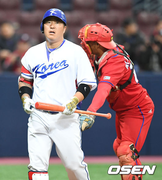 최형우.