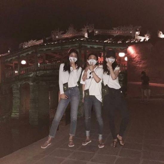 김신영과 AOA 멤버들 (사진=지민 인스타그램)