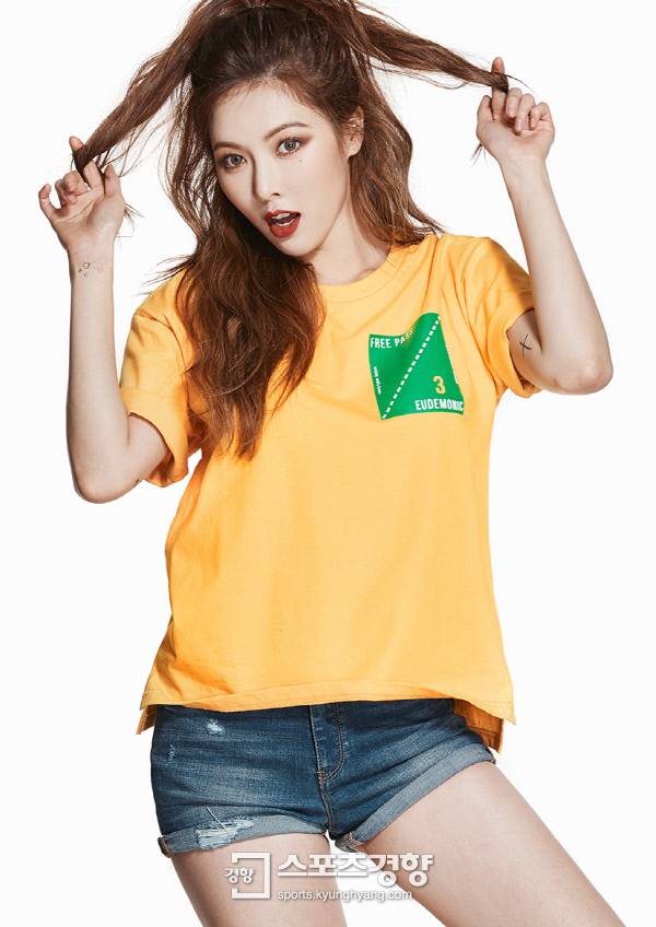 가수 현아 여름 화보. 사진 연승어패럴