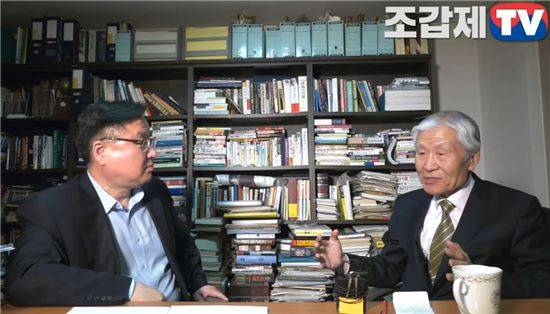 조갑제 대표가 '보수의 고민, 홍준표냐? 안철수냐?'라는 주제로 주장을 펼치고 있다/ 사진=조갑제TV 방송화면 캡처