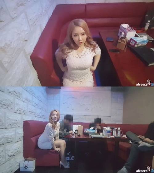 아프리카티비(TV)에서 섹시 콘셉트로 인기를 끌고 있는 BJ이슬이가 팬미팅을 개최했다. 사진=BJ이슬이 유튜브 채널