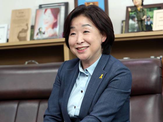 심상정 정의당 대선후보가 27일 국회 의원회관 사무실에서 중앙일보와 인터뷰했다. 강정현 기자