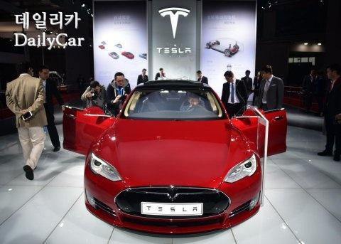 Tesla Model S 100D 출처=businessinsider