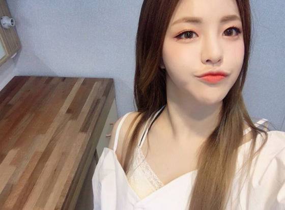 [사진 브레이브걸스 공식 인스타그램]