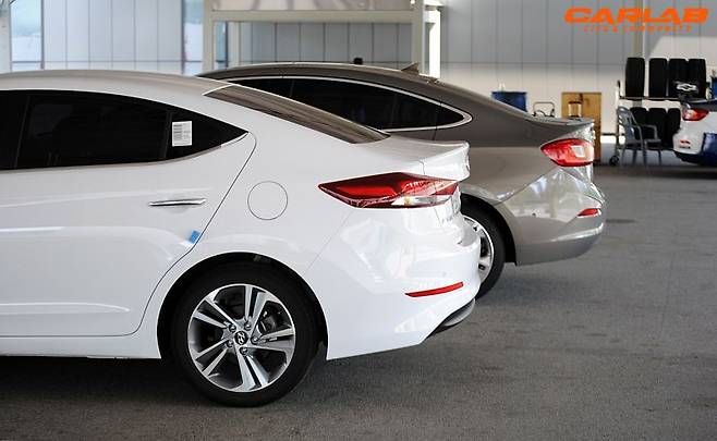 쉐보레 올 뉴 크루즈와 현대 아반떼 AD