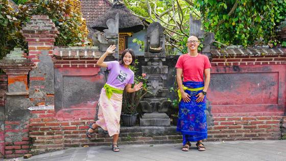 우붓의 진정한 매력을 느끼려면 대로변보다 골목으로!