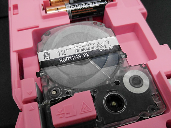 카트리지 중에는 패턴이나 캐릭터가 그려진 것도 있다