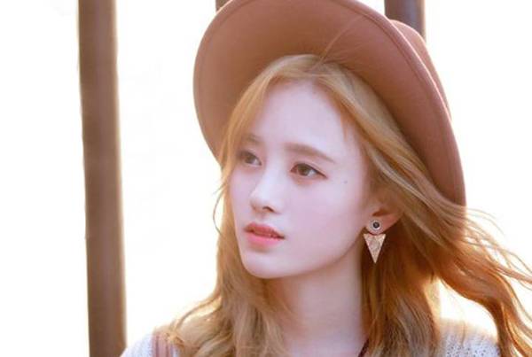 ▲ 쥐징이(鞠婧祎)