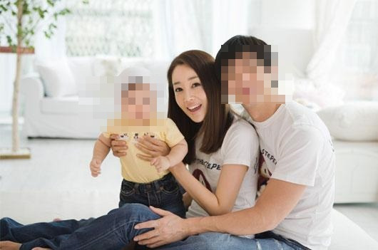 윤손하