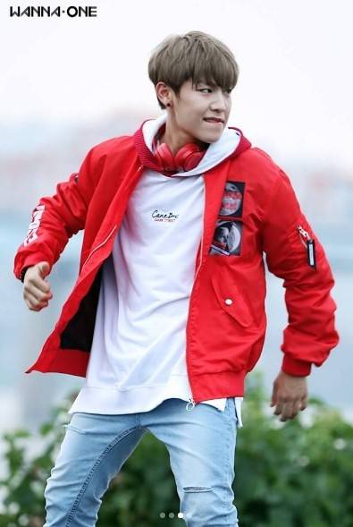 워너원 박우진이 화제다. 사진=워너원 공식 SNS