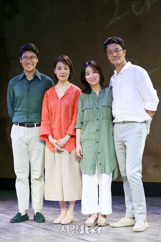 배우 성기윤(왼쪽부터), 진경, 윤유선, 조한철 /사진=조은정 기자