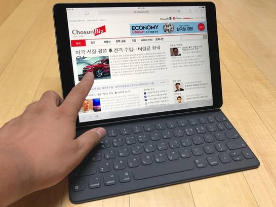 애플 아이패드 프로 10.5의 모습 /박성우 기자