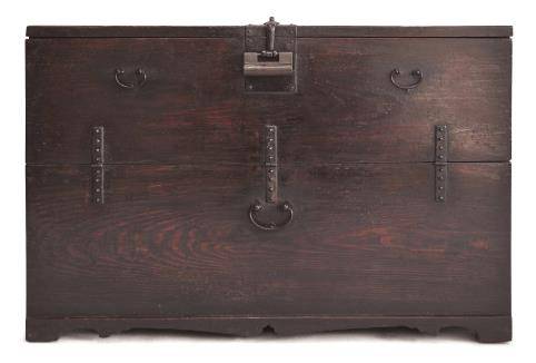 전라도 지방의 반닫이. [북촌박물관 제공]