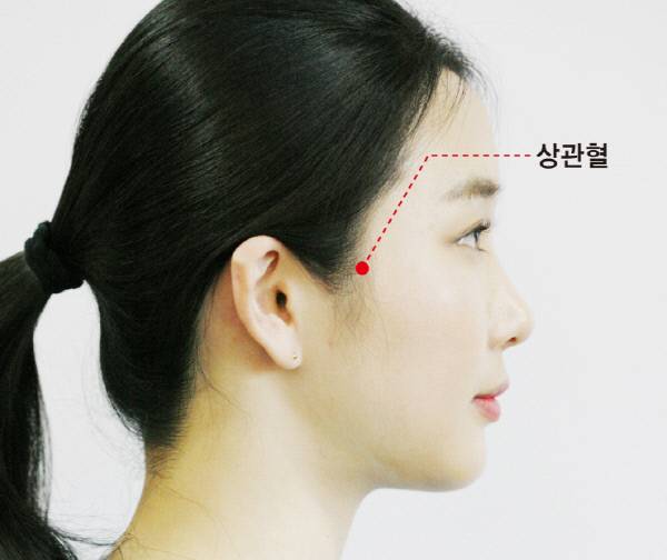 모델 | 이주하 간호사