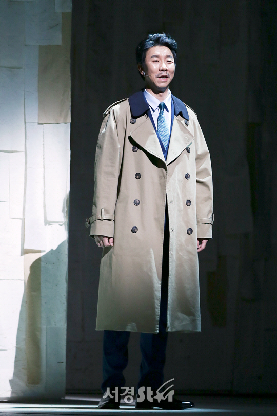 배우 김태한이 5일 오후 서울 강남구 광림아트센터 BBCH홀에서 열린 뮤지컬 ‘서편제’ 프레스콜에 참석해 무대를 선보이고 있다.