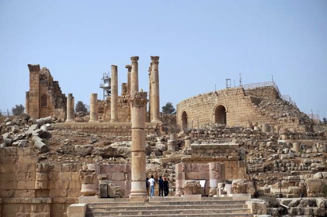 제라시 유적들.