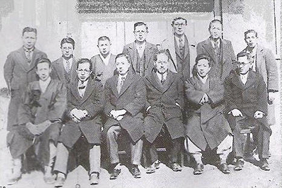 ⓒ국가보훈처 : 1919년 11월9일 만주 지린성의 한 중국인 집에서 조선인 13명이 의열단(위)을 결성했다.