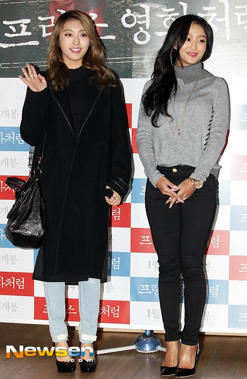 우리 막내 첫 영화 시사회에 빠질 수 없죠