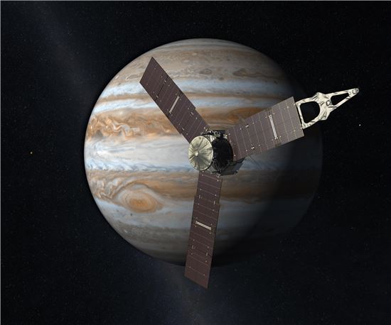 ▲주노 탐사선이 목성 궤도 진입을 위한 첫 번째 궤도수정 작업을 거쳤다.[사진제공=NASA]