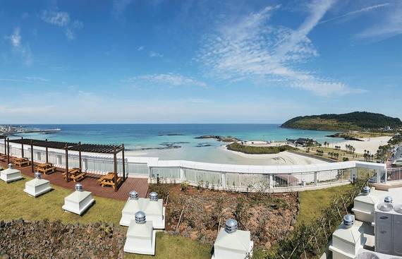 골든튤립 옥상정원에서 바라본 함덕해변 전경