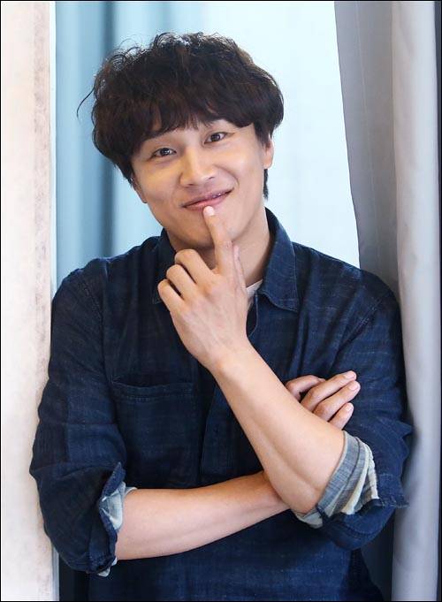 배우 차태현은 영화 '엽기적인 그녀2'에 대해 "전편에 대한 부담은 없고, 전지현의 부재가 가장 큰 부담"이라고 했다.ⓒ데일리안 홍효식 기자