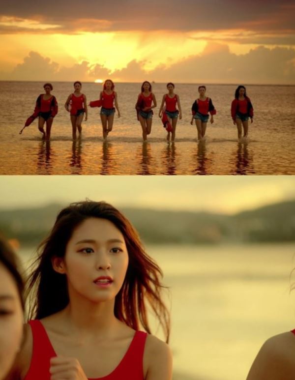 걸그룹 AOA의 신곡이 음원차트에서 초강세를 보이고 있다. aoa 굿럭. ⓒ FNC엔터테인먼트