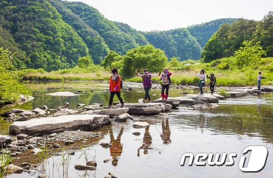 외씨버선길(한국관광공사 제공) © News1