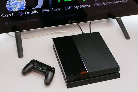 플스방에서는 대형 TV와 PS4를 활용해 영업을 하고 있다.