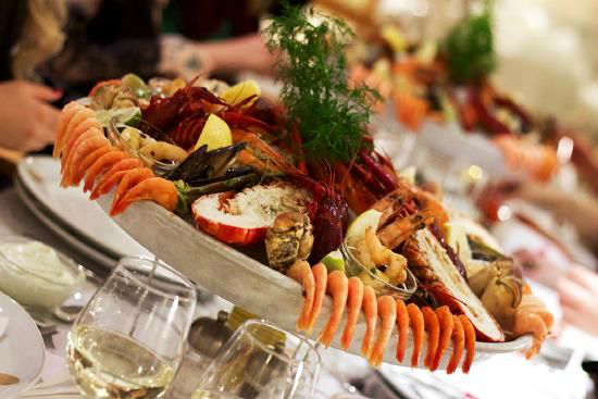 해피 랍스터는 발틱해 주변도시들 중 가장 유명한 해산물 레스토랑이며 항상 신선한 해산물 요리를 자랑한다. (사진=UTS, Tallink Silja Line Official Agency 제공)