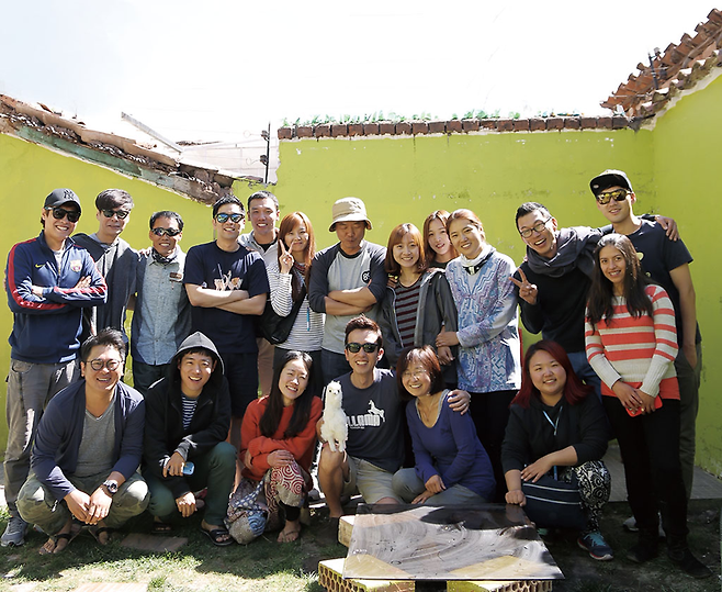 《꽃보다 청춘》 페루편 촬영 당시 제작진 모습. © 이진주 PD 제공