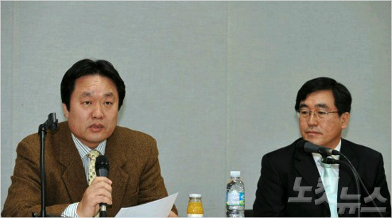 조희문 전 영화진흥위원회 위원장(왼쪽)
