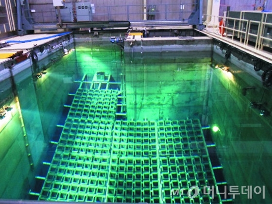 고리1호기 사용후핵연료 임시저장 수조 /사진제공=한국수력원자력