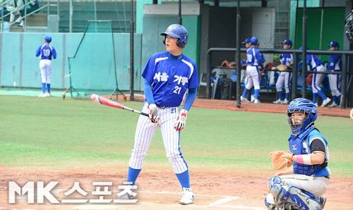 `제6회 서울히어로즈기 초등부` 가동 초등학교 박서진 선수.