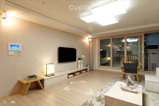 큐픽스는 고가 3D 스캐너 없이도 시중에 판매하는 360도 카메라, DSLR 카메라로 촬영한 사진을 업로드하는 것만으로 3D 가상투어 콘텐츠를 만들 수 있도록 한다.