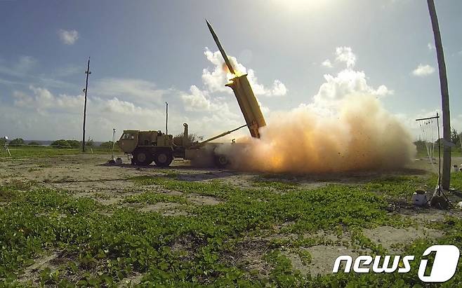 미 국방부의 사드(THAAD) 요격시험. © AFP=뉴스1
