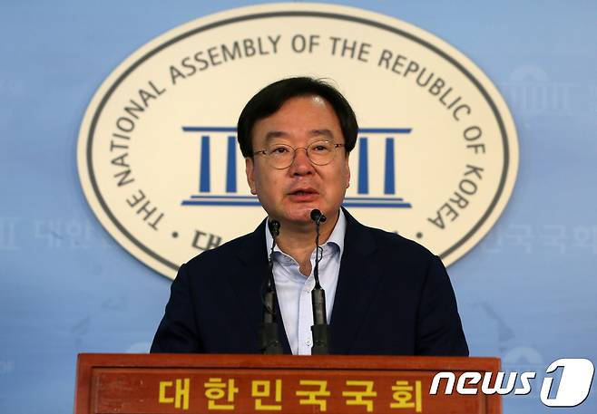 강효상 자유한국당 원내대변인/뉴스1 © News1 이동원 기자