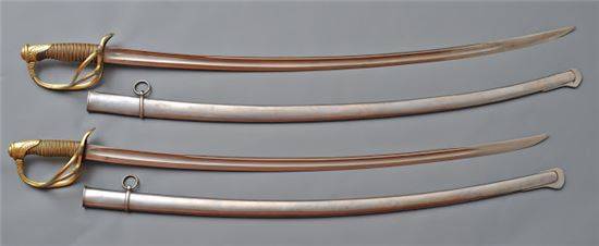 19세기 기병용 군도로 쓰던 세이버(saber). 프랑스식으로는 사브르(sabre)라 불렸다.