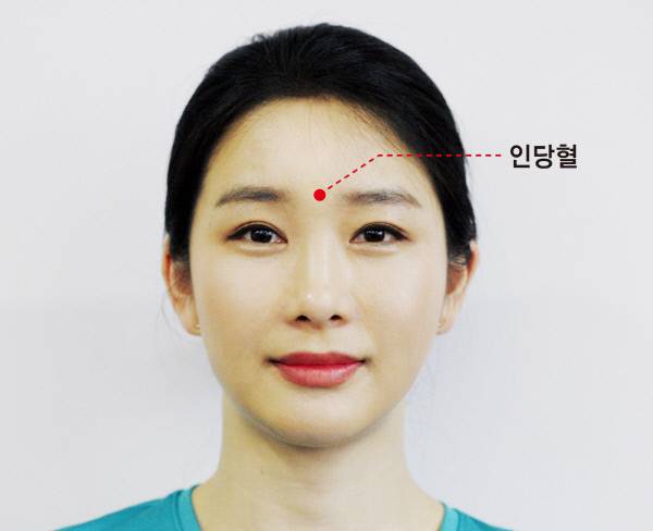 모델 | 이주하 간호사