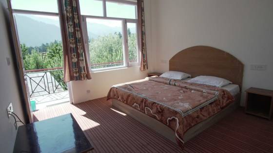 저렴하고 근사한 올드마날리 숙소.