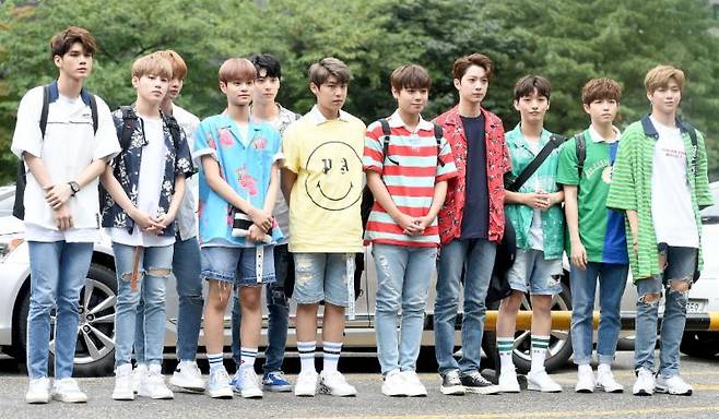 워너원이 사생 논란에 빠졌다. 한국일보닷컴 DB