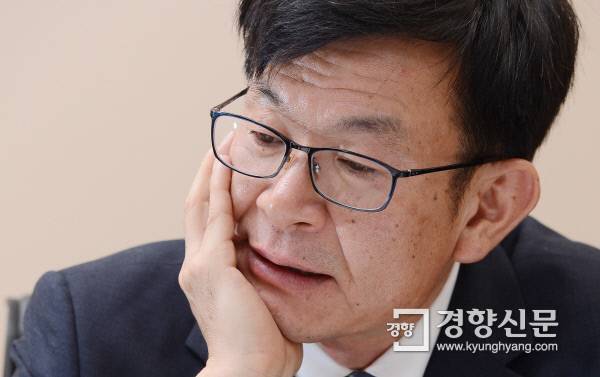 김상조 공정거래위원장                                                                                                          이상훈 선임기자 doolee@kyunghyang.com