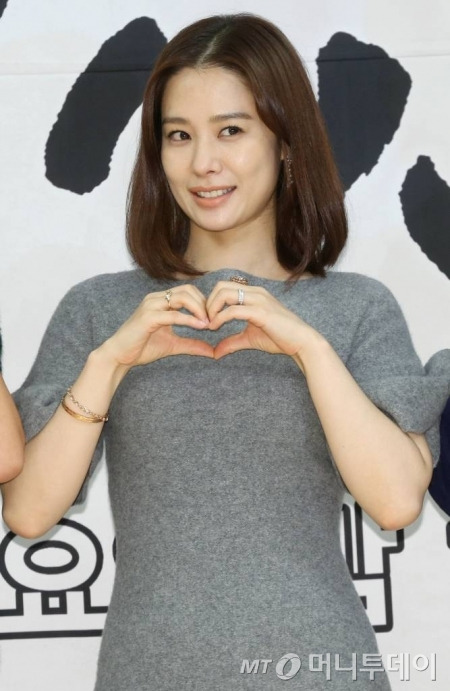 김현주