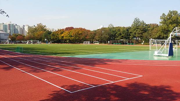 국회 운동장[사진=윤범기 기자]