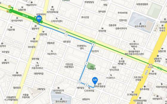 안전가옥의 위치. 성수역에서 15분 정도를 걸어야 나오는 공장지대에 위치해 있다. [사진 네이버지도]