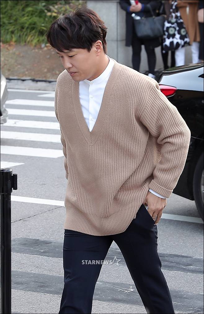 [★포토]송중기-송혜교 결혼식 참석하는 차태현