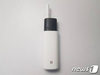 뚜껑을 덮은 채로 사용하지만 정식 출시 전 제품인 만큼 설명을 위해 분리했다. © News1