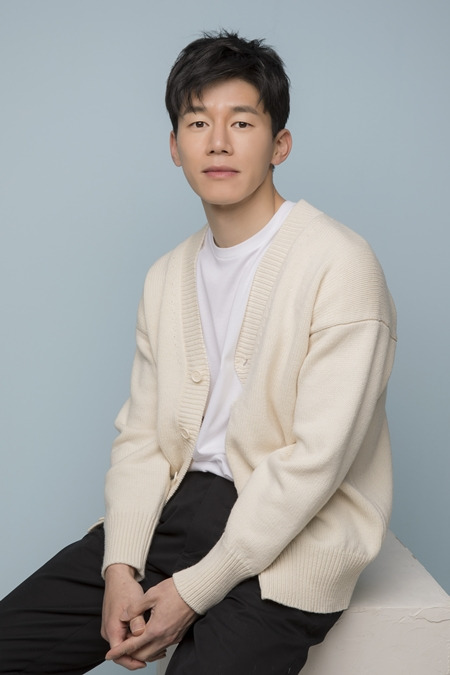김무열