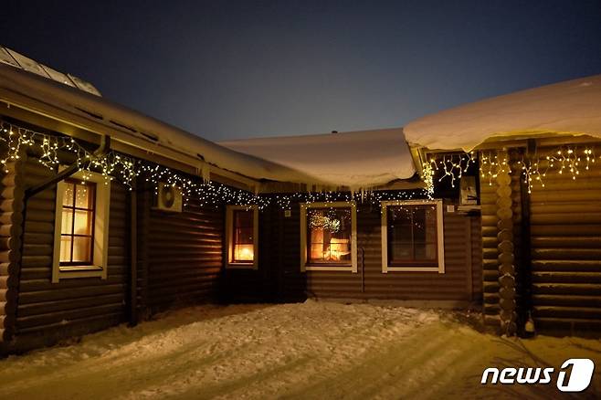 아늑한 분위기가 감도는 오두막 풍경© News1 윤슬빈 기자
