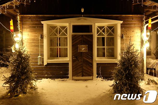 작지만 따듯한 온기가 느껴지는 작은 오두막© News1 윤슬빈 기자