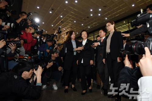 서울지방경찰청에 소환된 신연희 강남구청장.(사진=황진환 기자/자료사진)